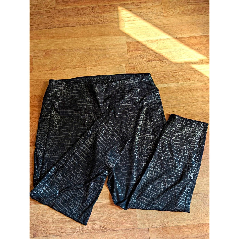 Victoria's Secret PINK Active Black Foil Crocodile Gator Print Leggings Size XXL